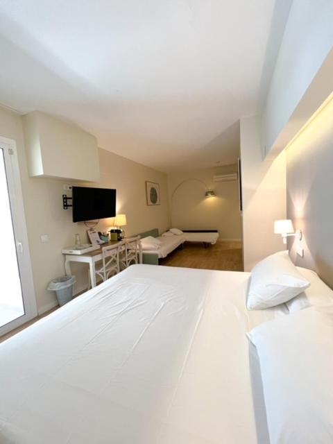 Hotel & Apartaments Thalassa Sport & Spa Roses Luaran gambar